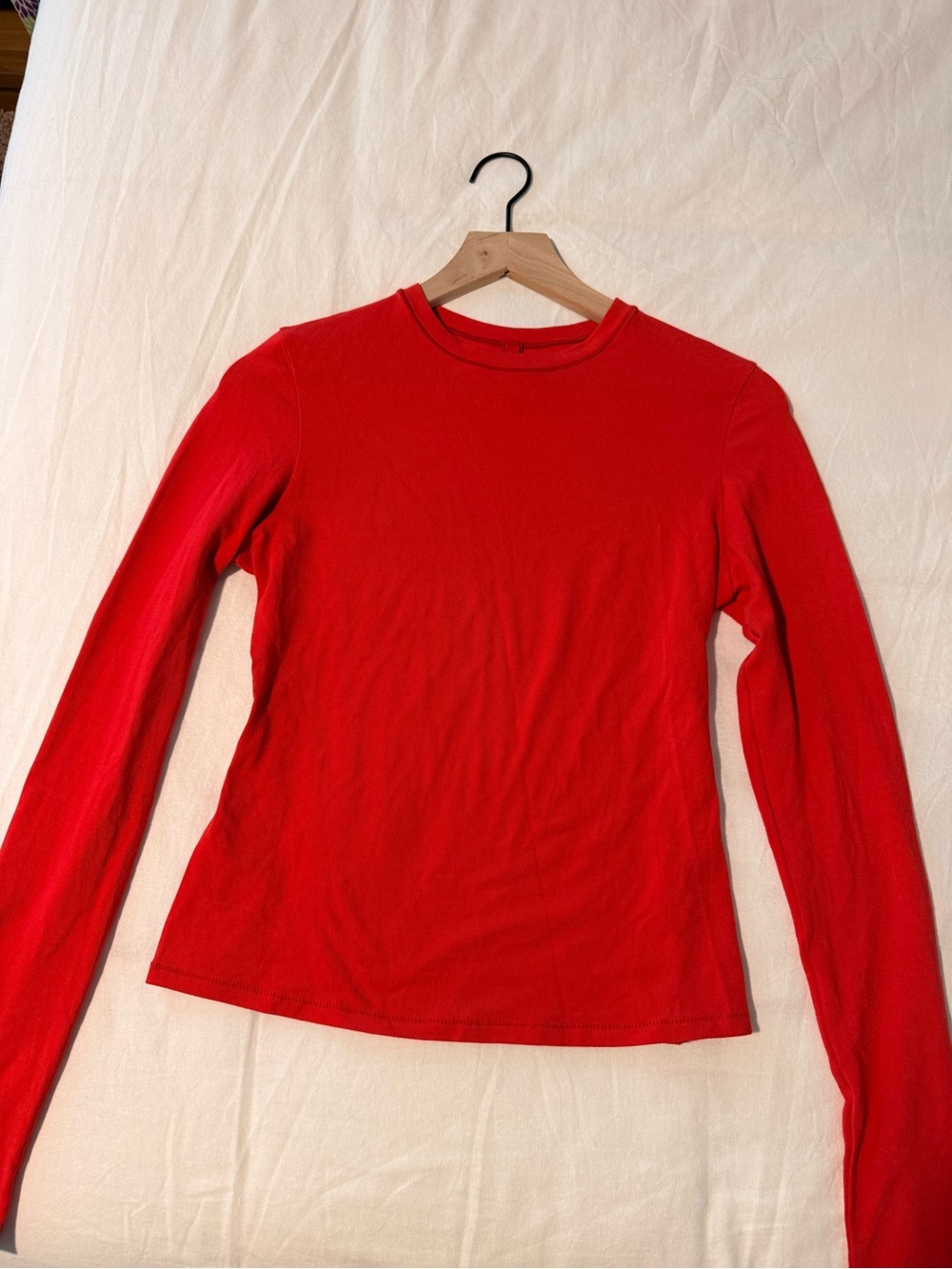 Skims Long Sleeve Top in Red
